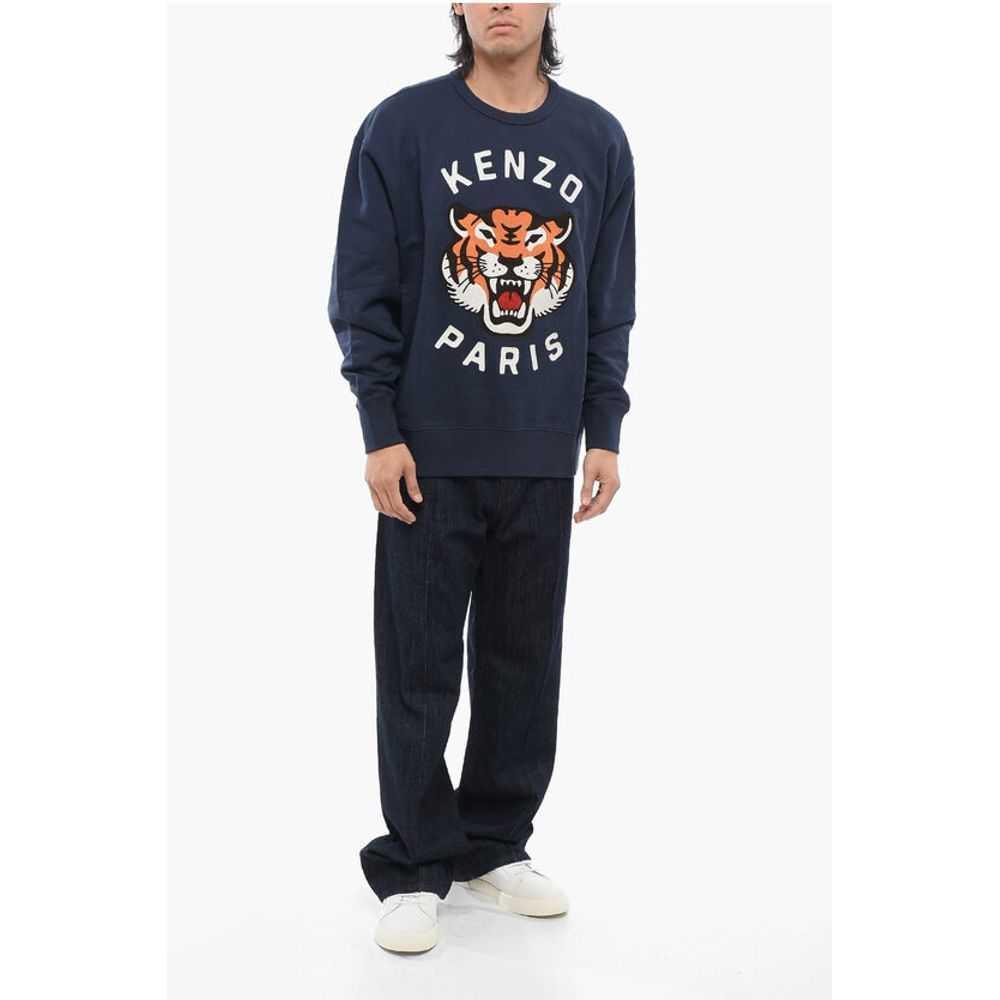 Front Embroidered LUCKY TIGER Crew Neck Sweatshirt