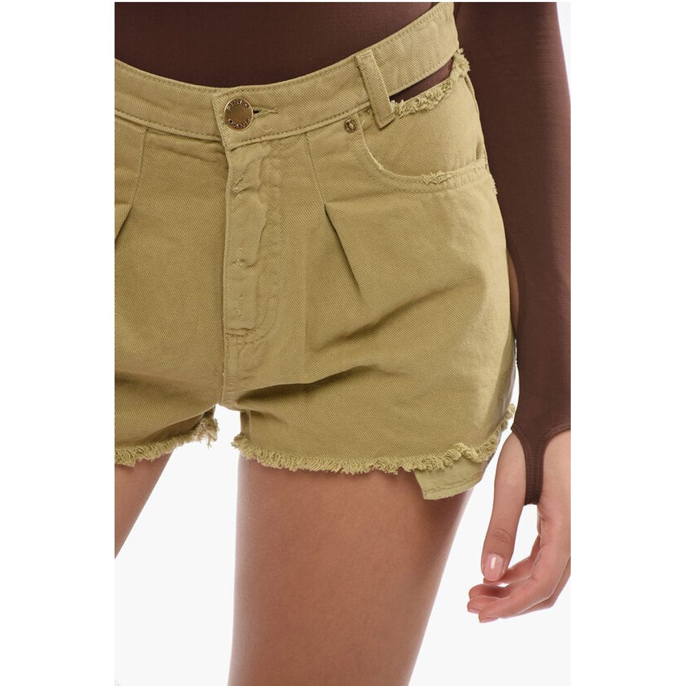 Frayed Hem Cotton Twill Single Pleat Shorts