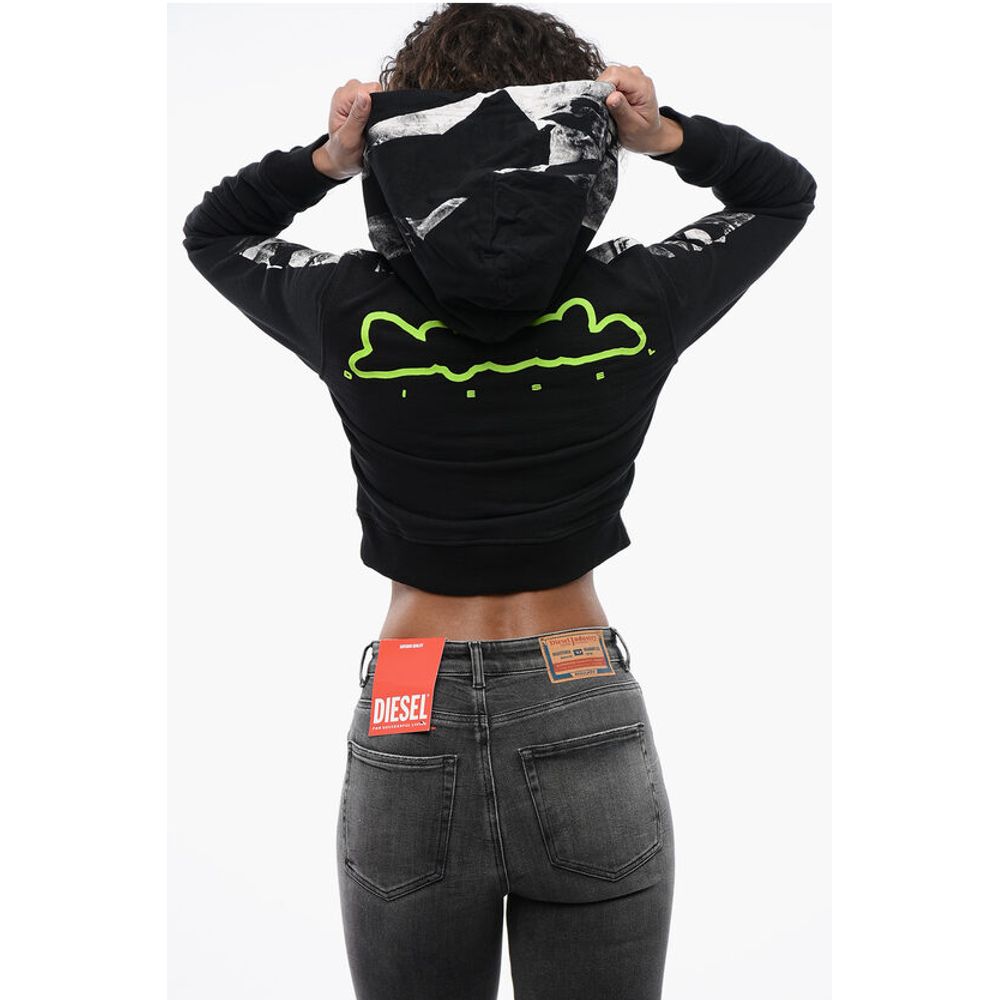 Hoodie Crop Sweethirt with Embossed Logo