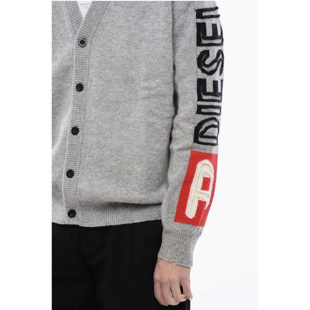 RED TAG V-Neck Wool K-SARRI Cardigan