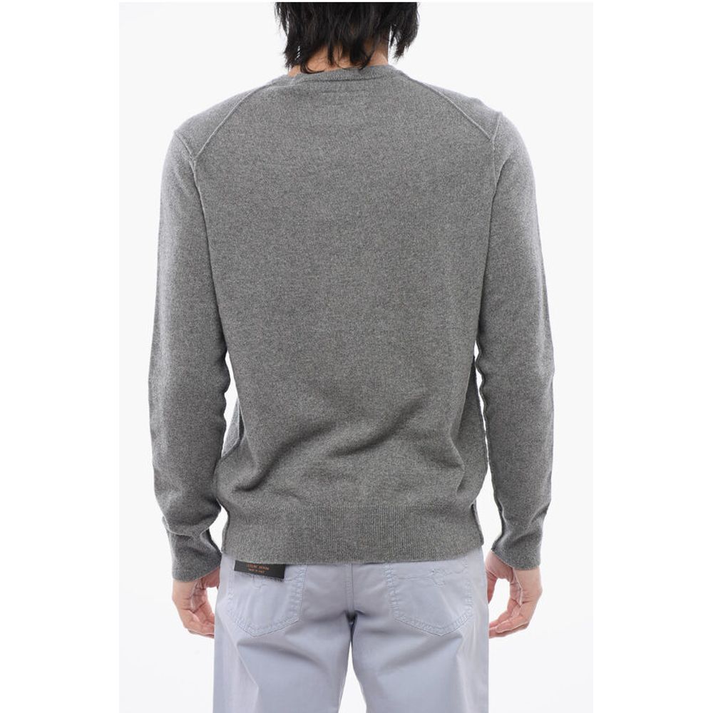 Cashmere and Wool FINN Crew-neck Sweater