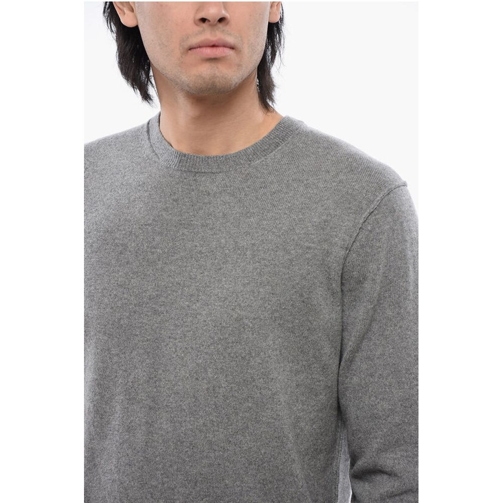 Cashmere and Wool FINN Crew-neck Sweater