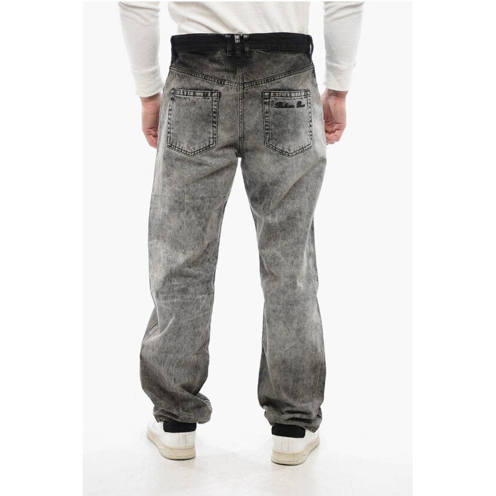 Distressed Straight Denims with Stonewash Effect