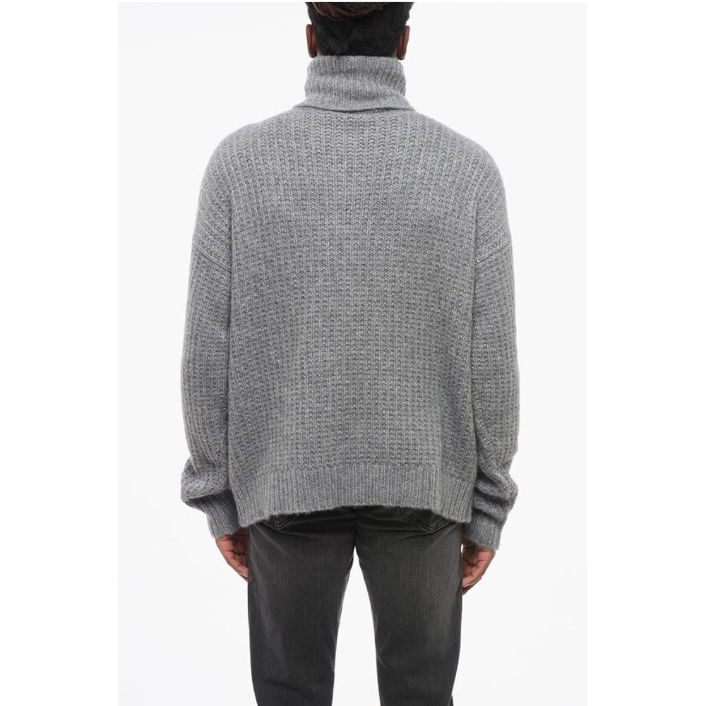 Turtleneck Cashmere and Silk Pullover