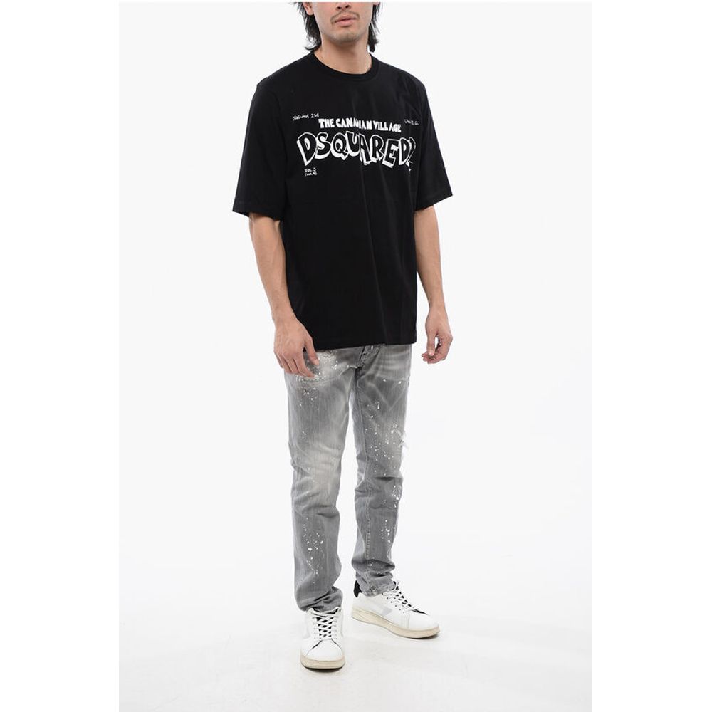 Skater Fit T-shirt with Contrasting Print