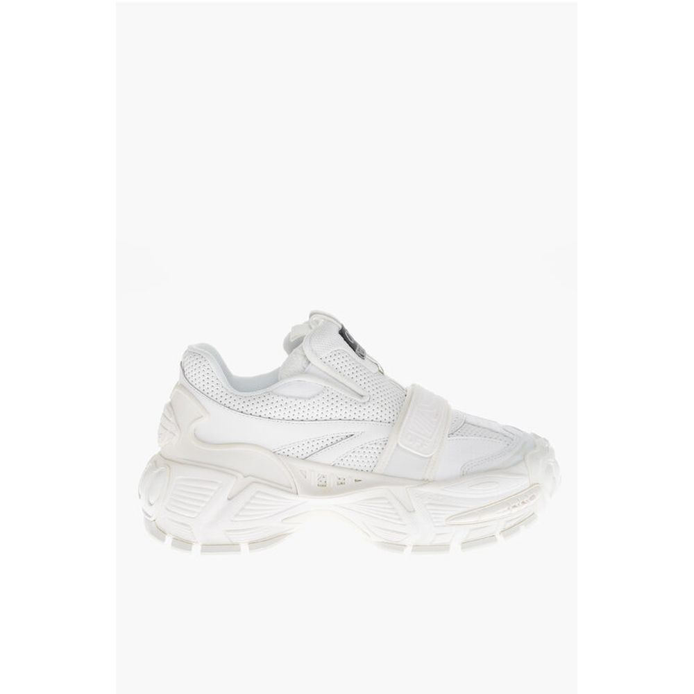 Solid Color Perforated Fabric Low-Top Sneakers
