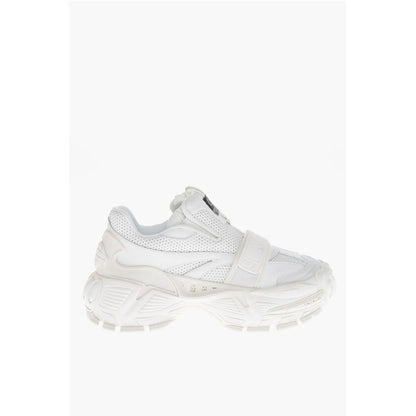 Solid Color Perforated Fabric Low-Top Sneakers