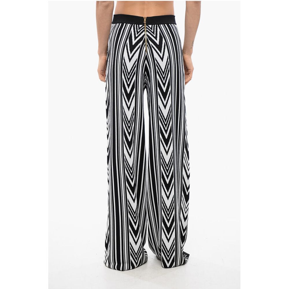 Wide-Fit Pants With Geometric Pattern