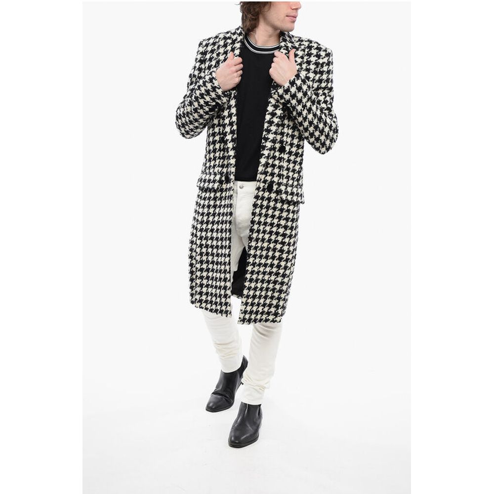 Houndstooth Patterned Tweed Coat with Velour Buttons