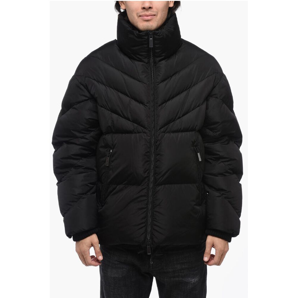 Solid Color Quilted Down Jacket with Contrasting Logo