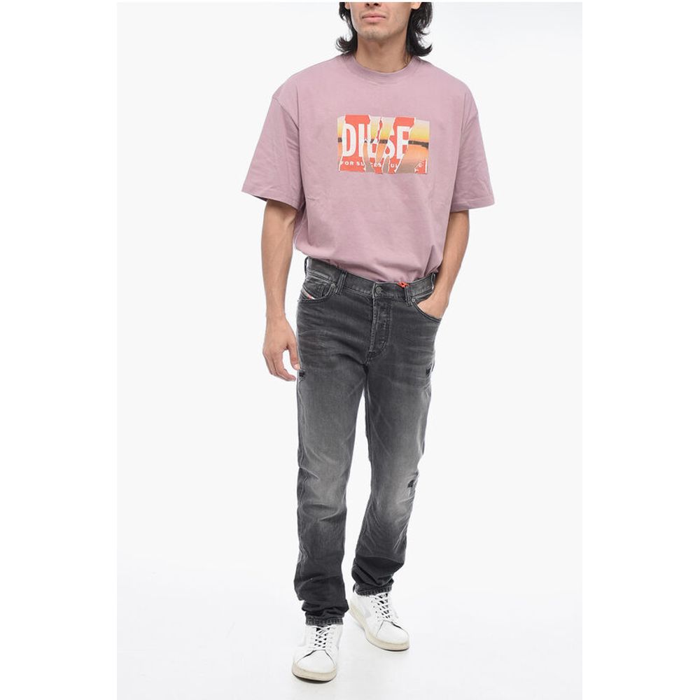 Straight-leg D-SARK Denims with Distressed Detail L.32