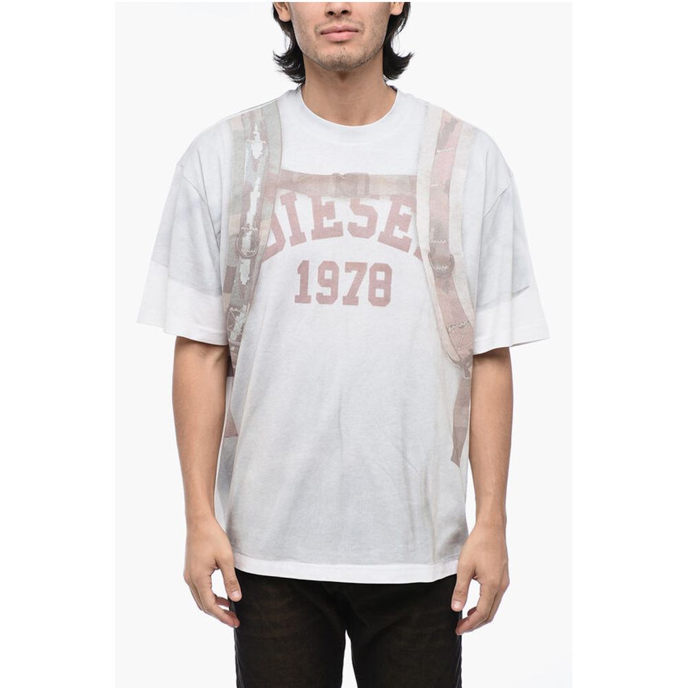 T-WASH-E3 T-Shirt with Trompe L'Oeil Print