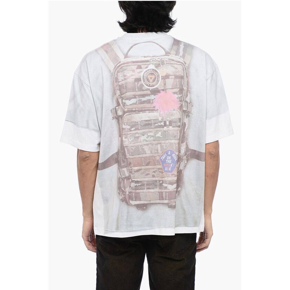 T-WASH-E3 T-Shirt with Trompe L'Oeil Print