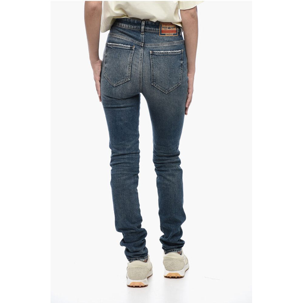 Distressed 1994 Denims L.32