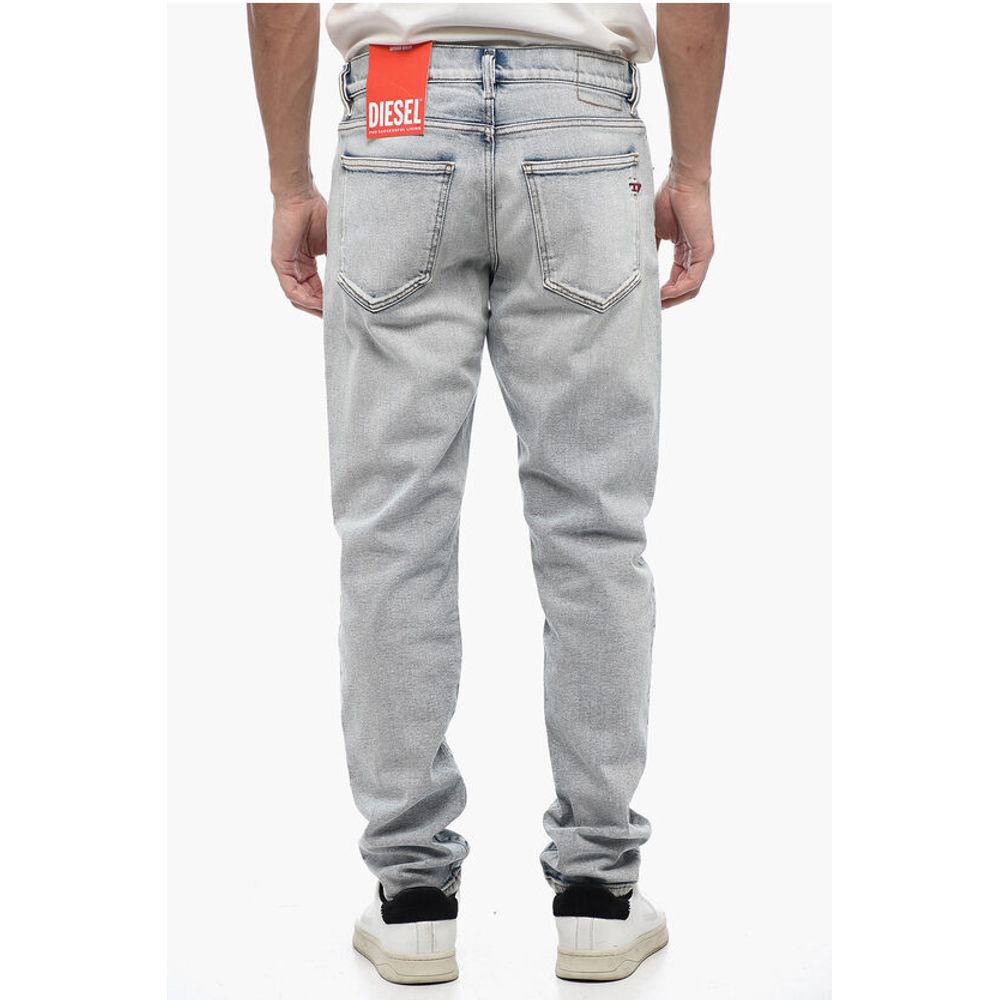 Light-washed 2019 D-STRUKT Denims L.32