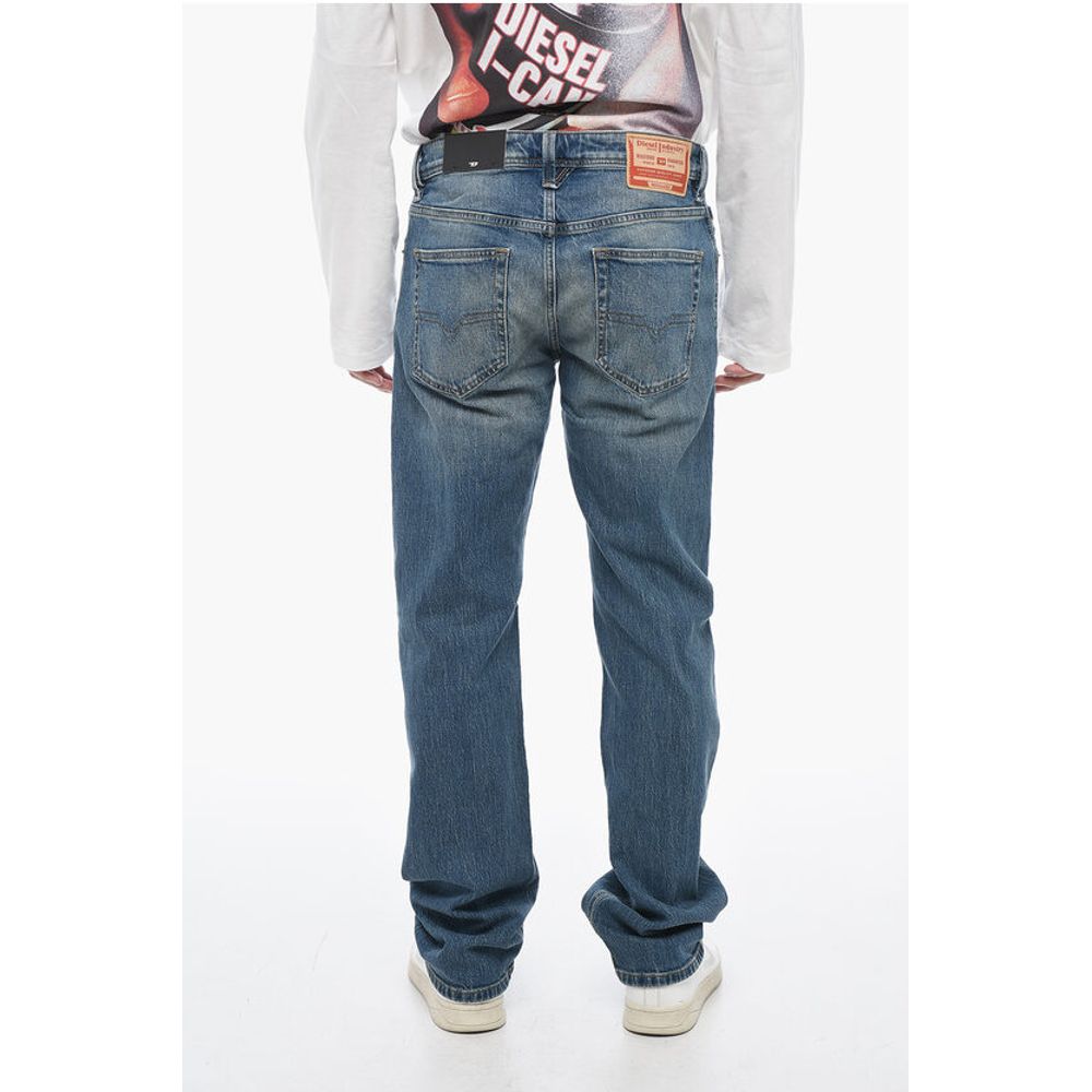 Straight-leg LARKEE-X Denims L.32