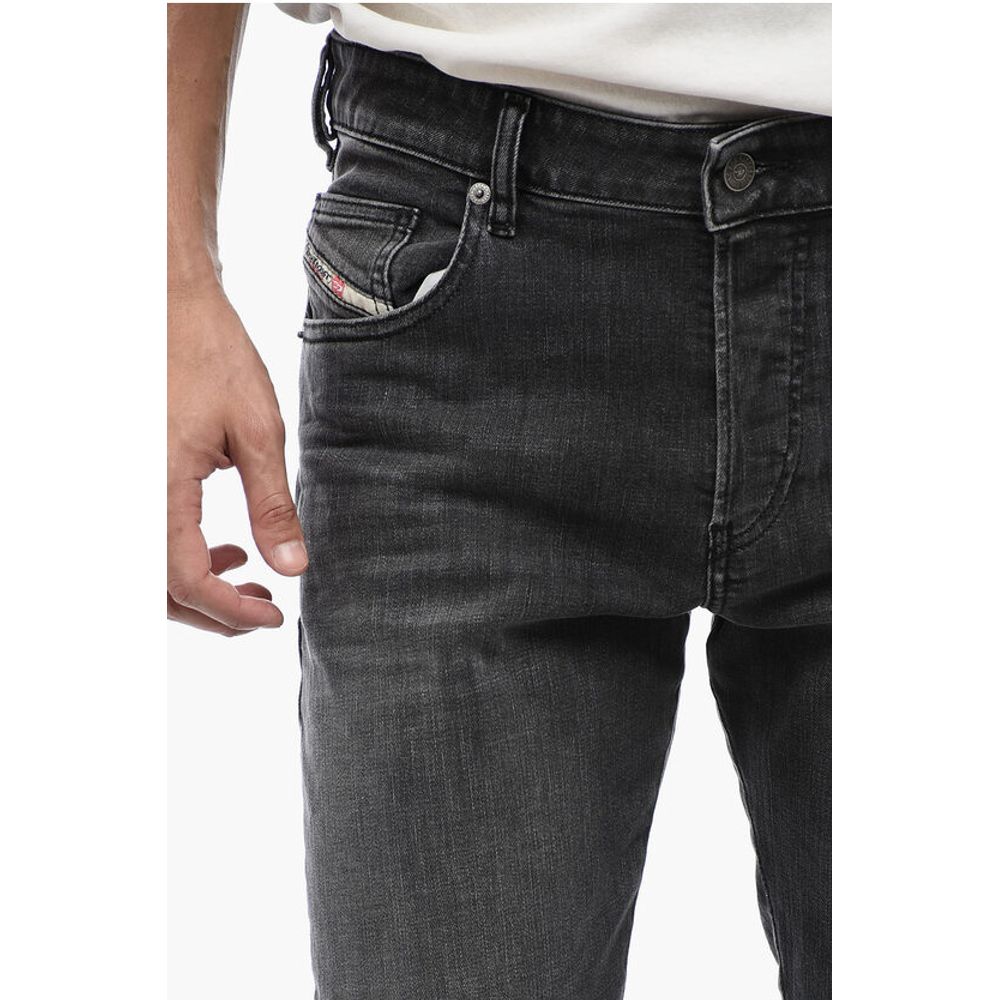 Tapered-fit D-YENNOX Denims L.32
