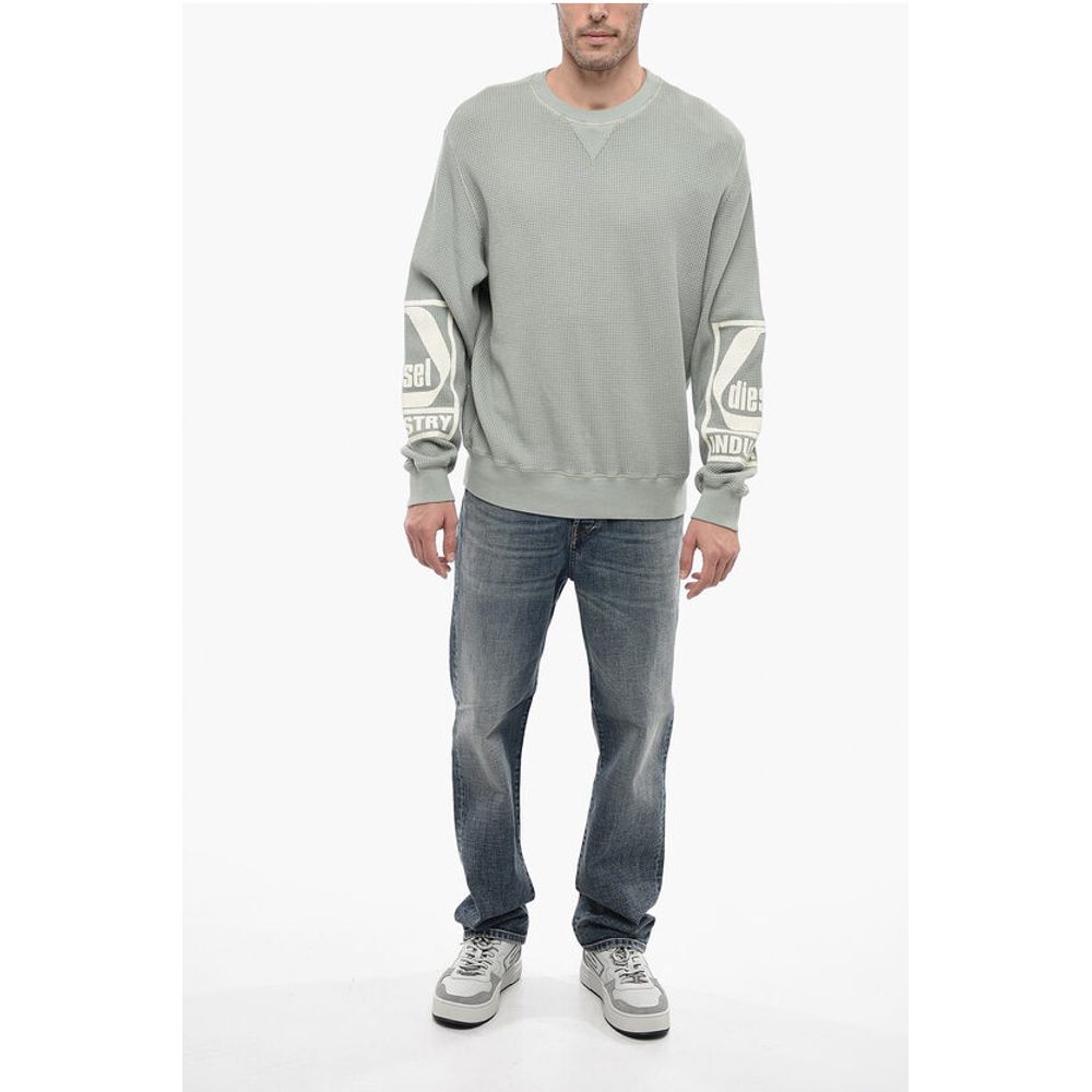 Honeycomb Motif S-GINAFFLE Crew-neck Sweatshirt