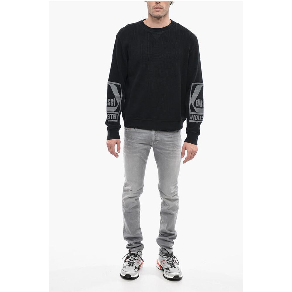 Honeycomb Motif S-GINAFFLE Crew-Neck Sweatshirt