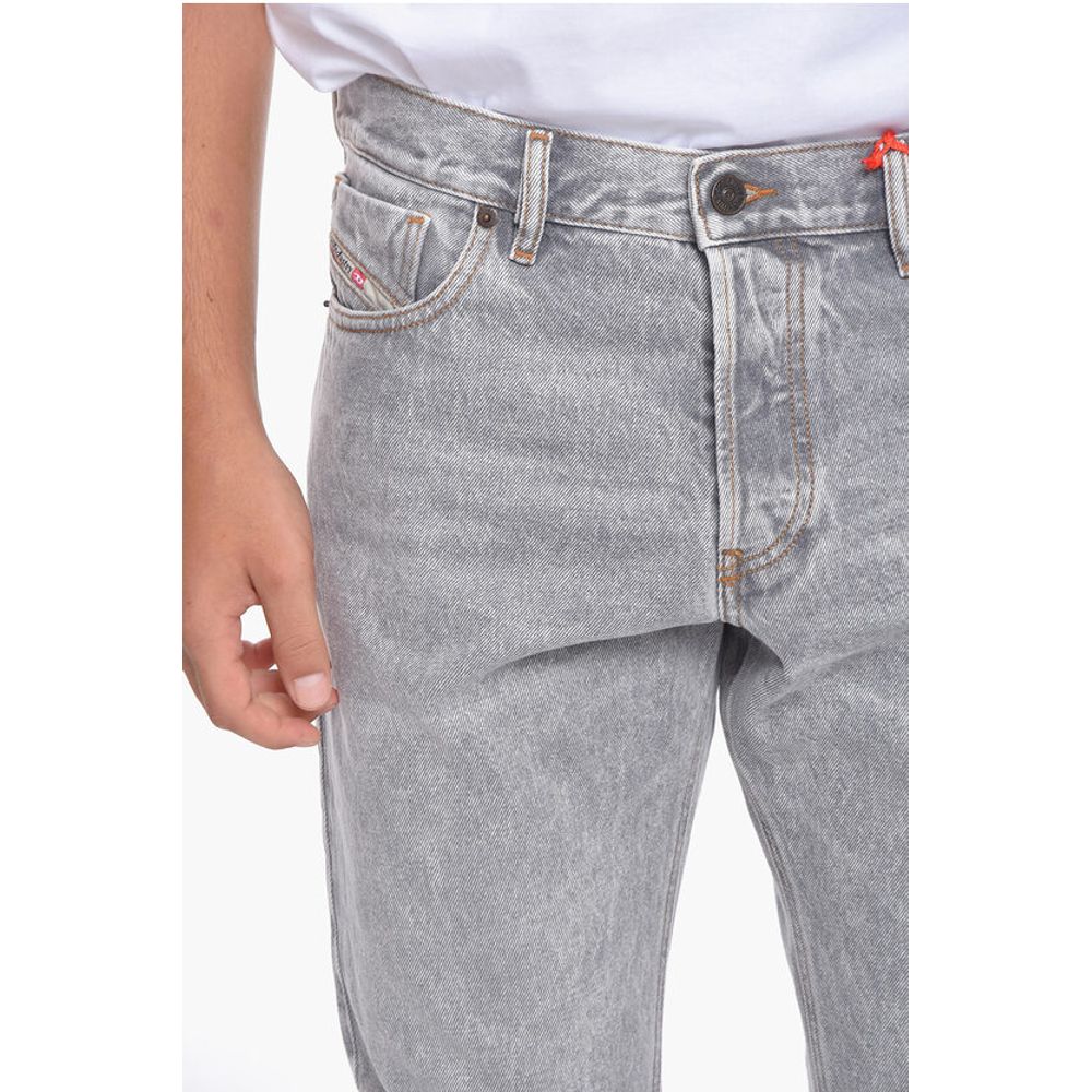 Straight-leg D-SARK Denims with Logo Patch