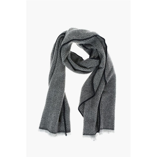 herringbone patterned cashmere scarf