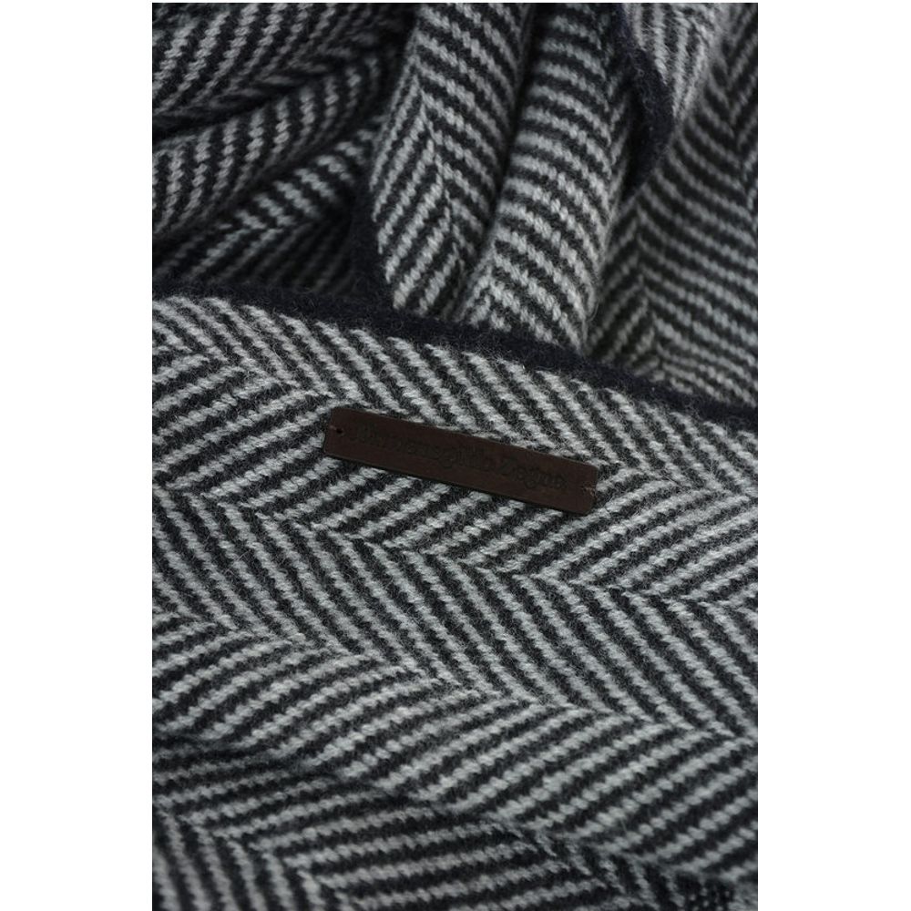 herringbone patterned cashmere scarf
