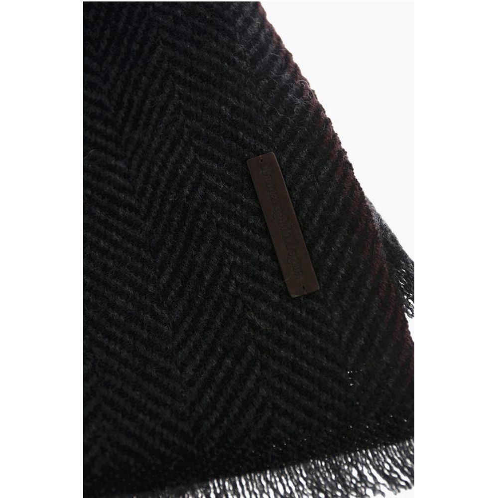 herringbone patterned cashmere scarf