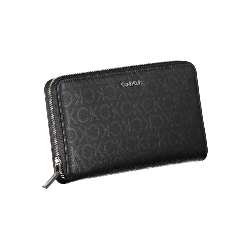 Elegante cartera de diseño con tres compartimentos