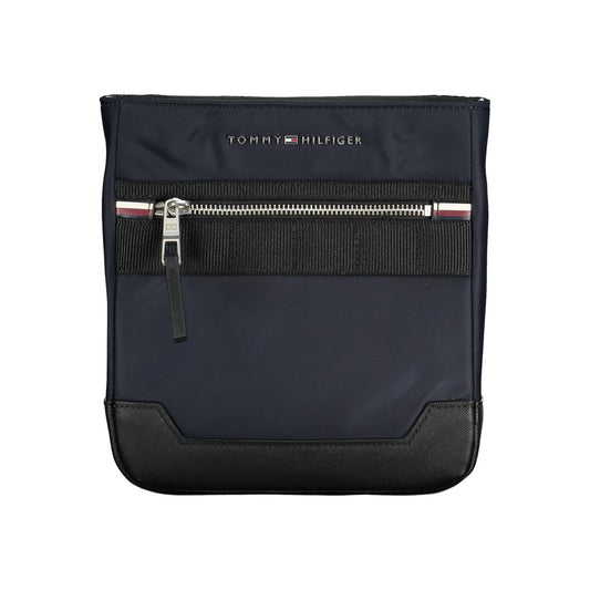 Elegante bolso bandolera azul con detalles en contraste