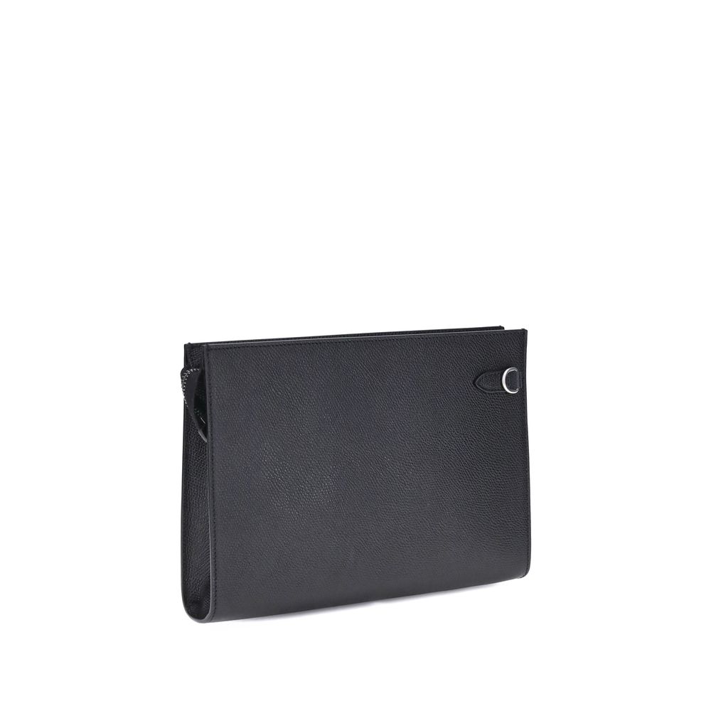 Grained leather Pouch