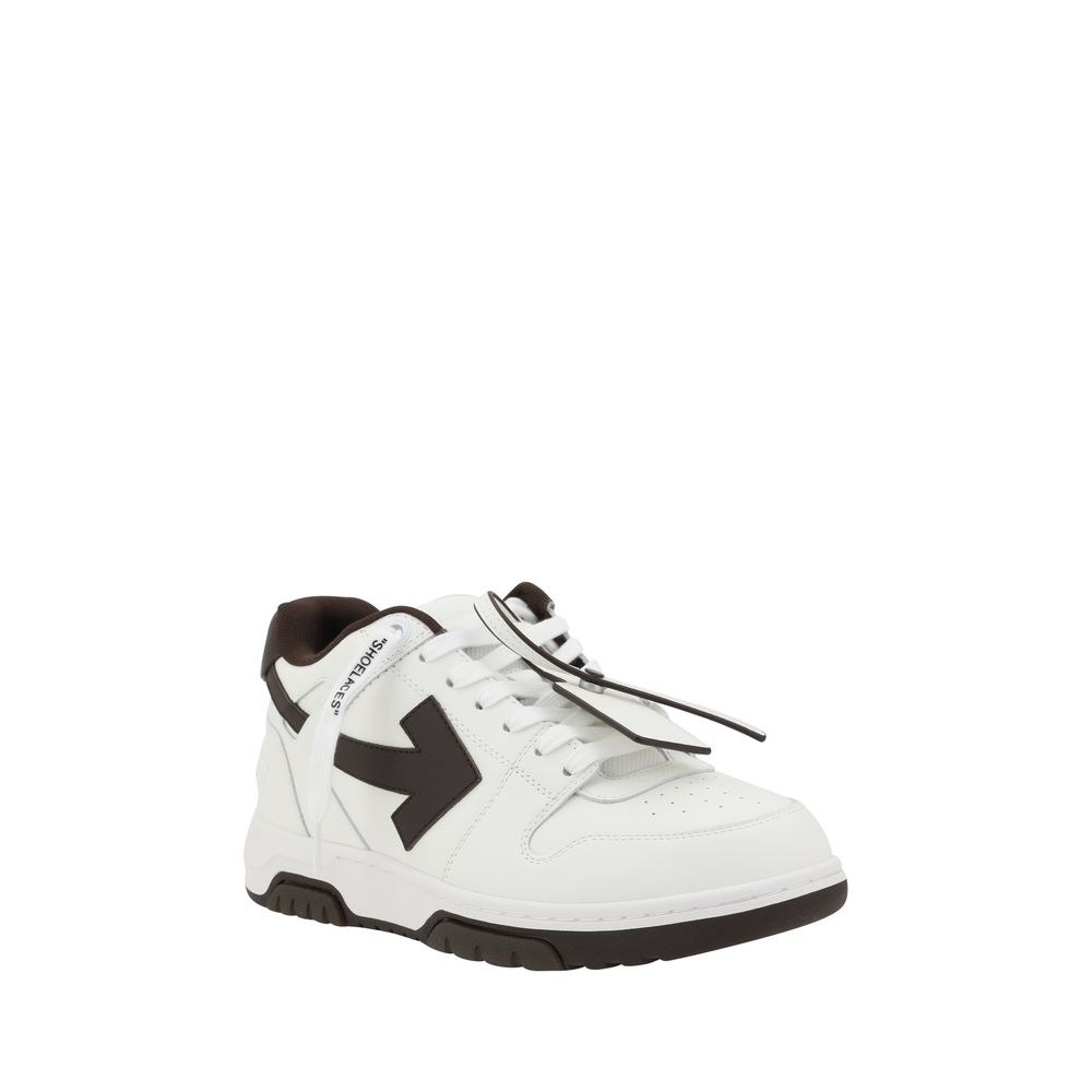 Zapatillas de deporte fuera de la oficina