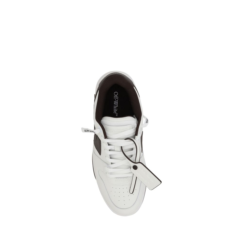 Zapatillas de deporte fuera de la oficina