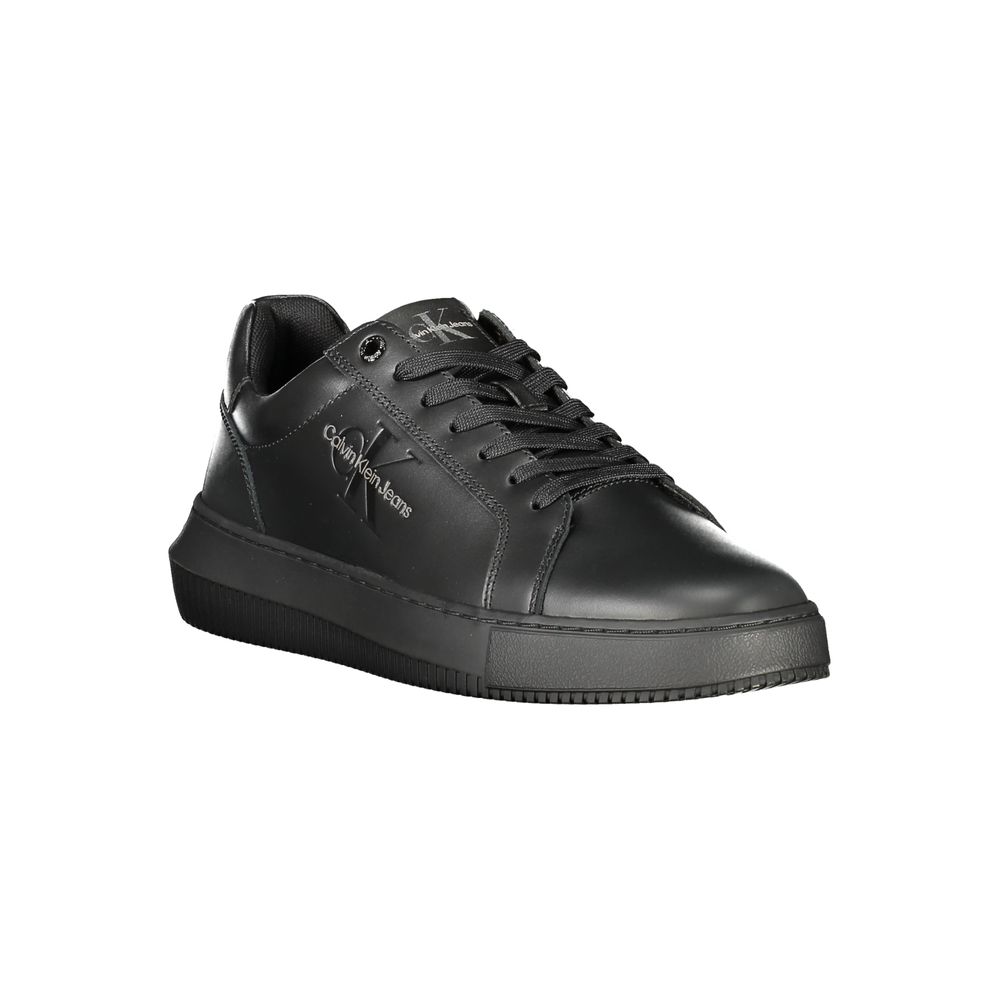 Zapatilla de poliéster negra