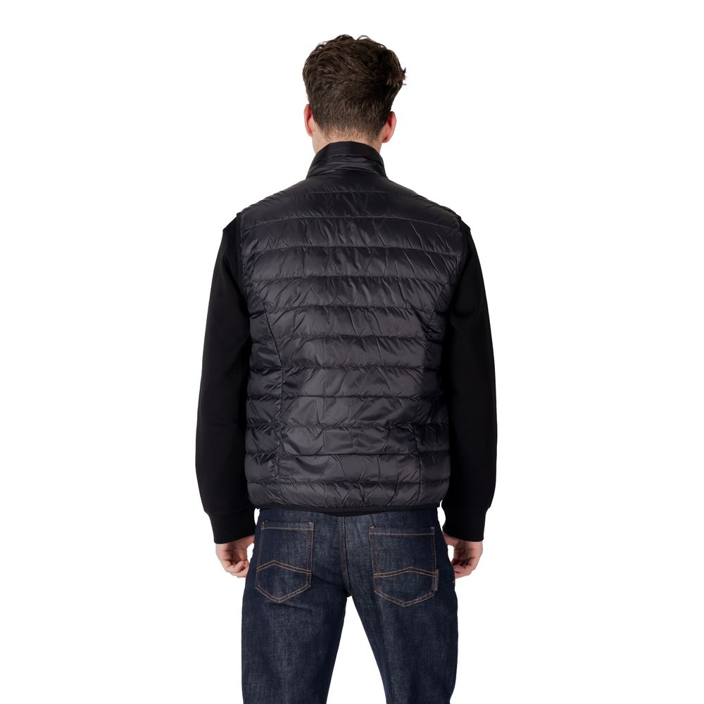 Chaqueta de poliamida negra