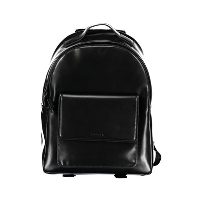 Elegante mochila urbana negra con compartimento para portátil