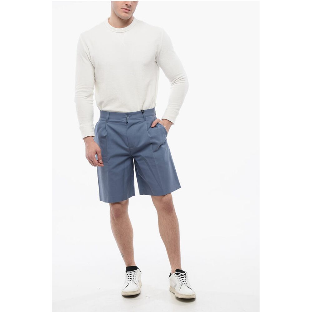 Pleated Straight-Fit Shorts