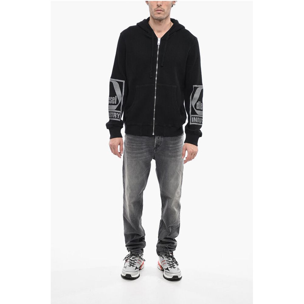 Honeycomb S-GINAFFLE Hoodie With Zipped Closure