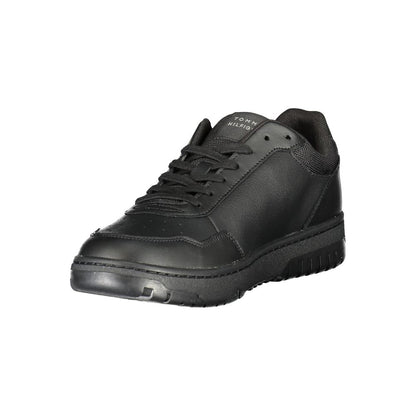 Sneaker de cuero negro para hombre