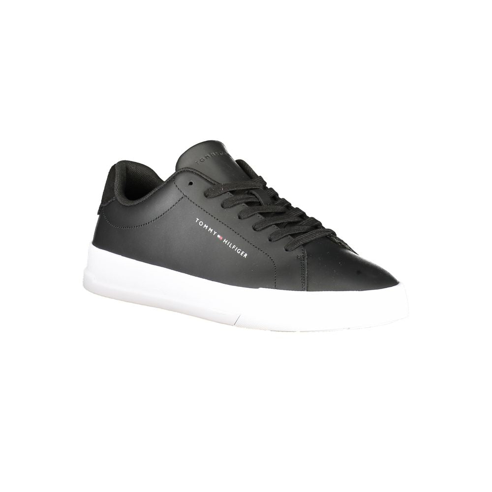 Sneaker de cuero negro para hombre