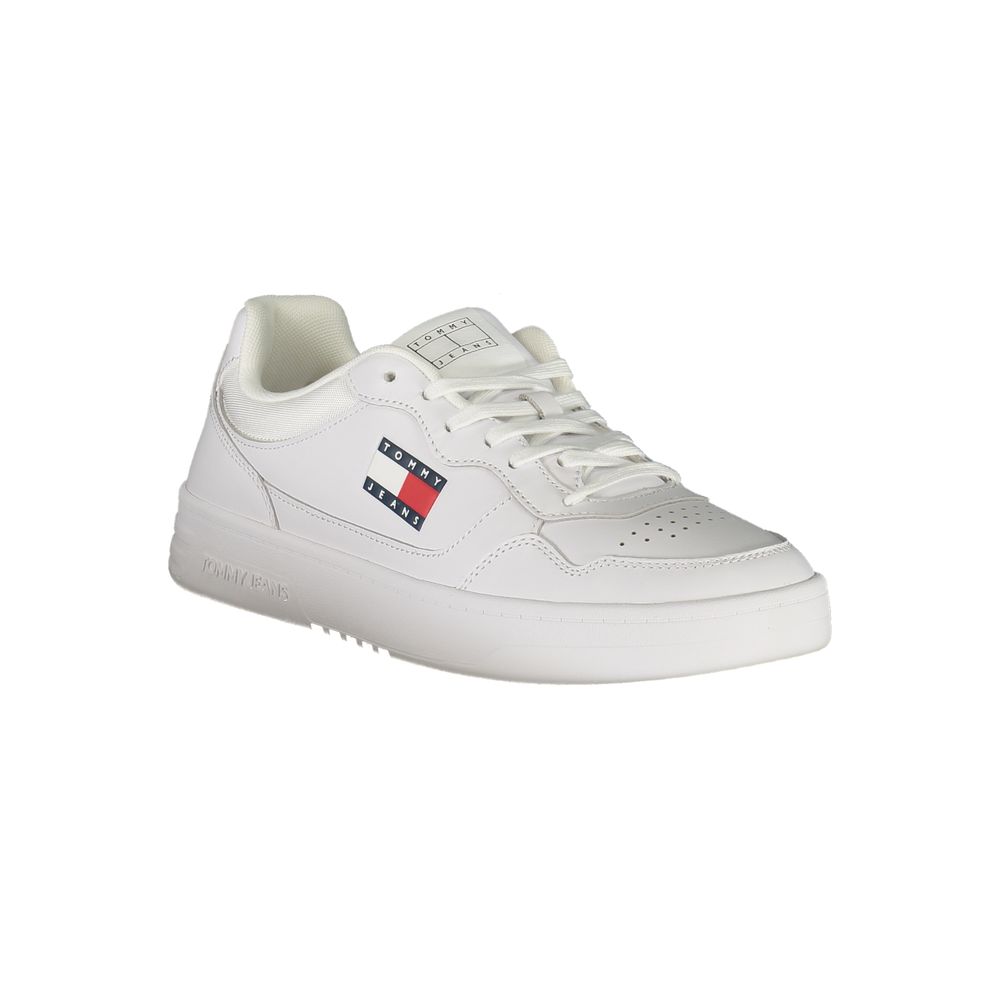 Zapatillas para hombre en piel blanca