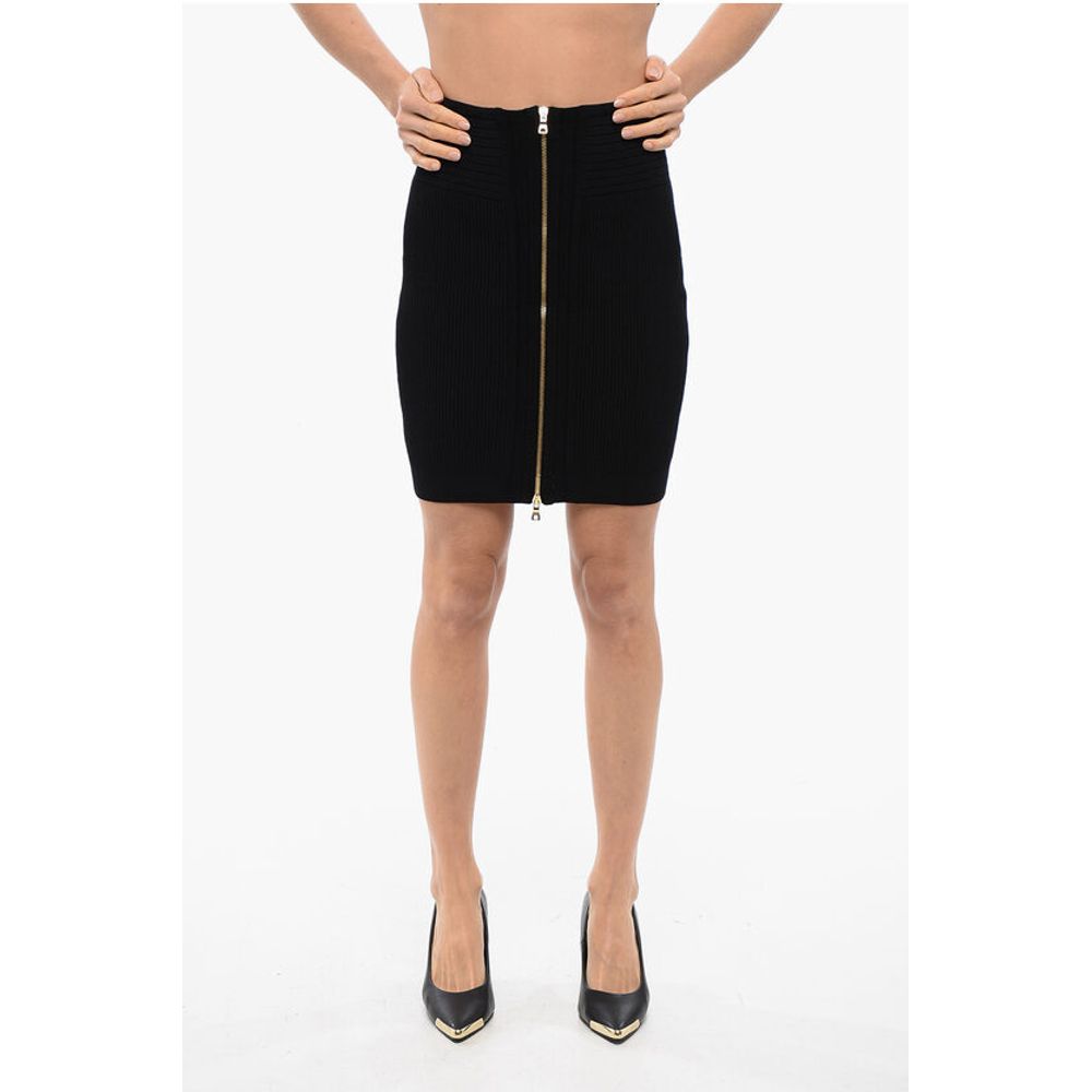 Ribbed Knitted Miniskirt with Zip