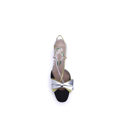 Bowow Pumps