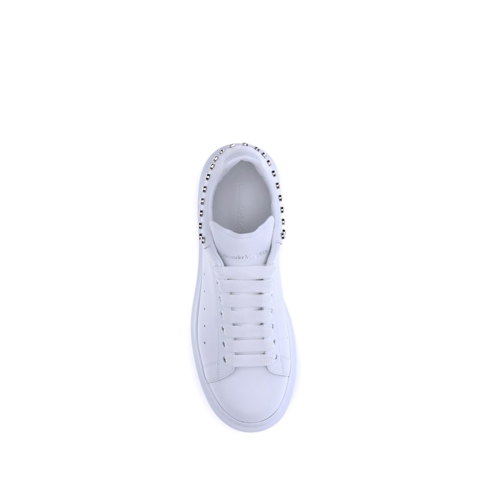 Stud leather Sneakers