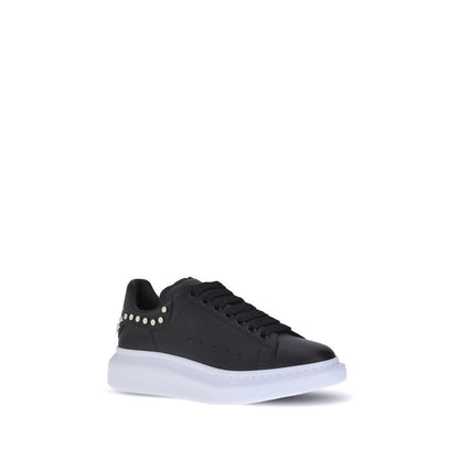 Stud leather Sneakers