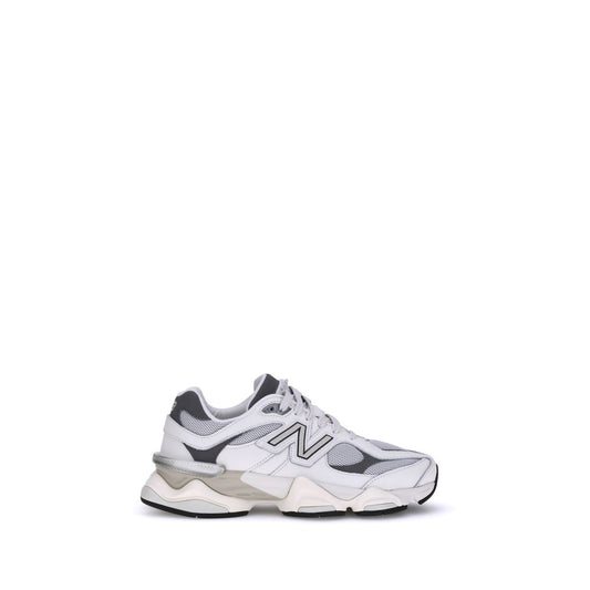 9060 Sneakers