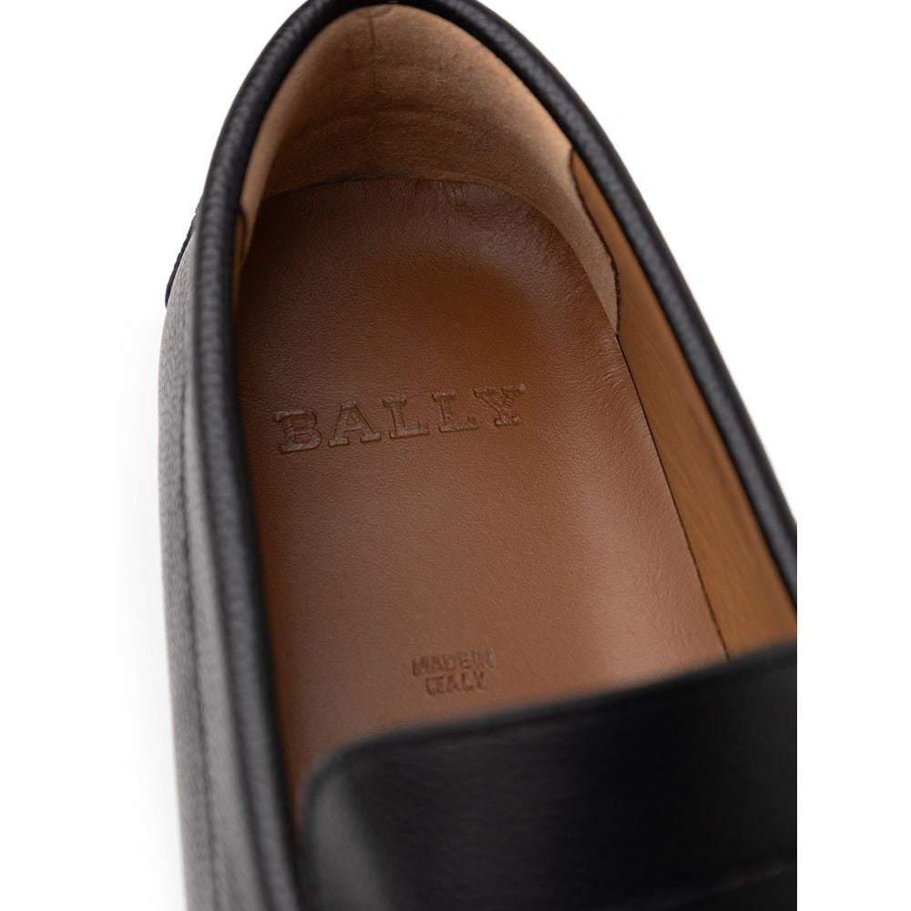 Black Leather Moccassin