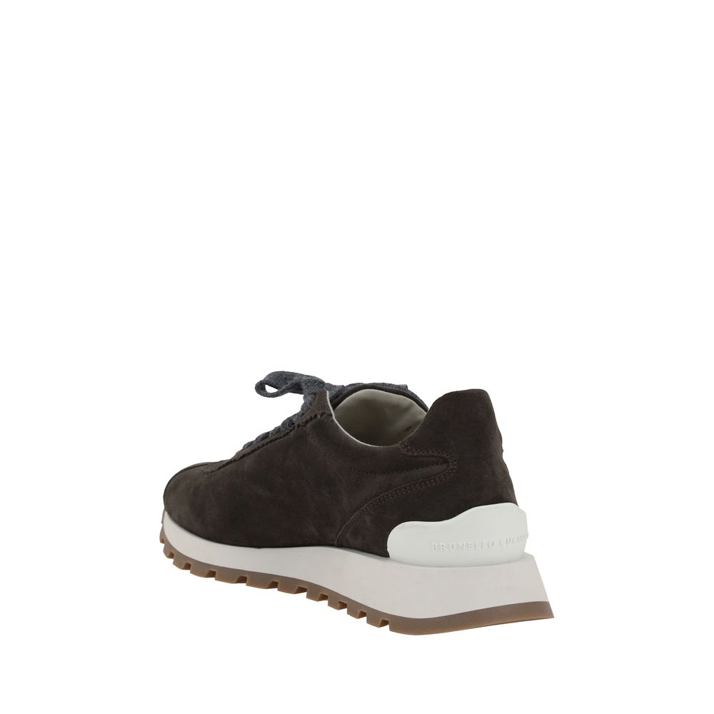 Sneakers with iconic embellishments