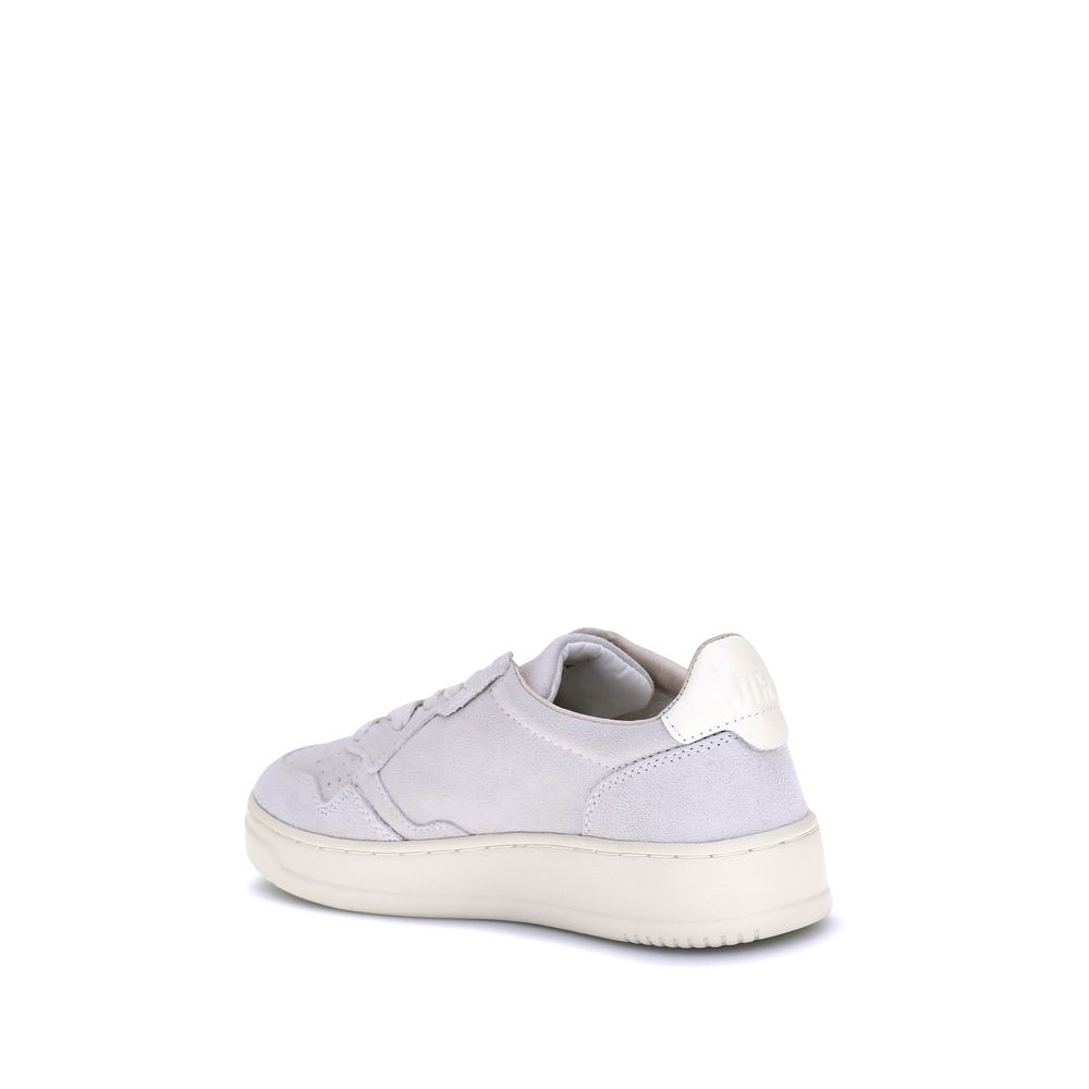 Medalist Low Sneakers