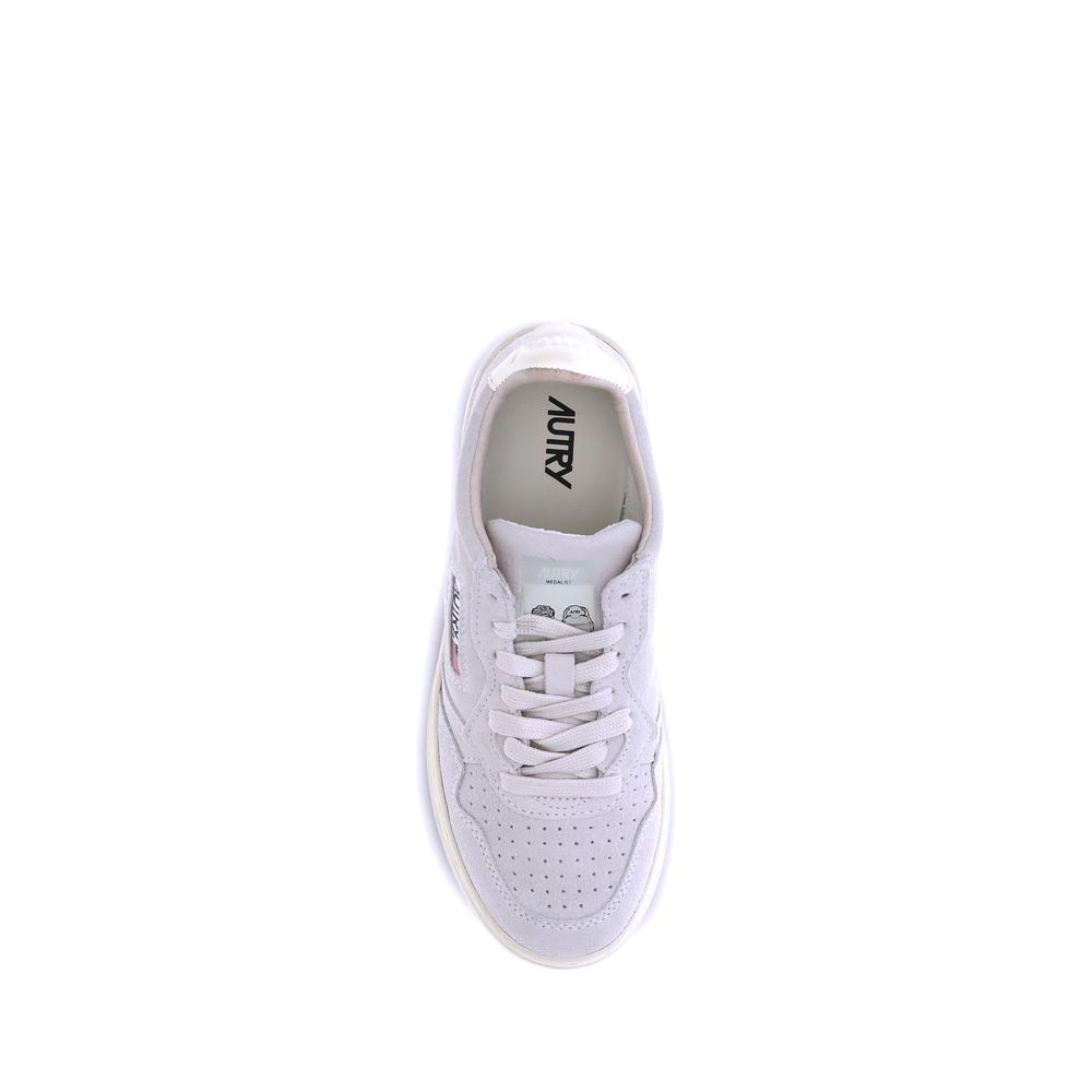 Medalist Low Sneakers