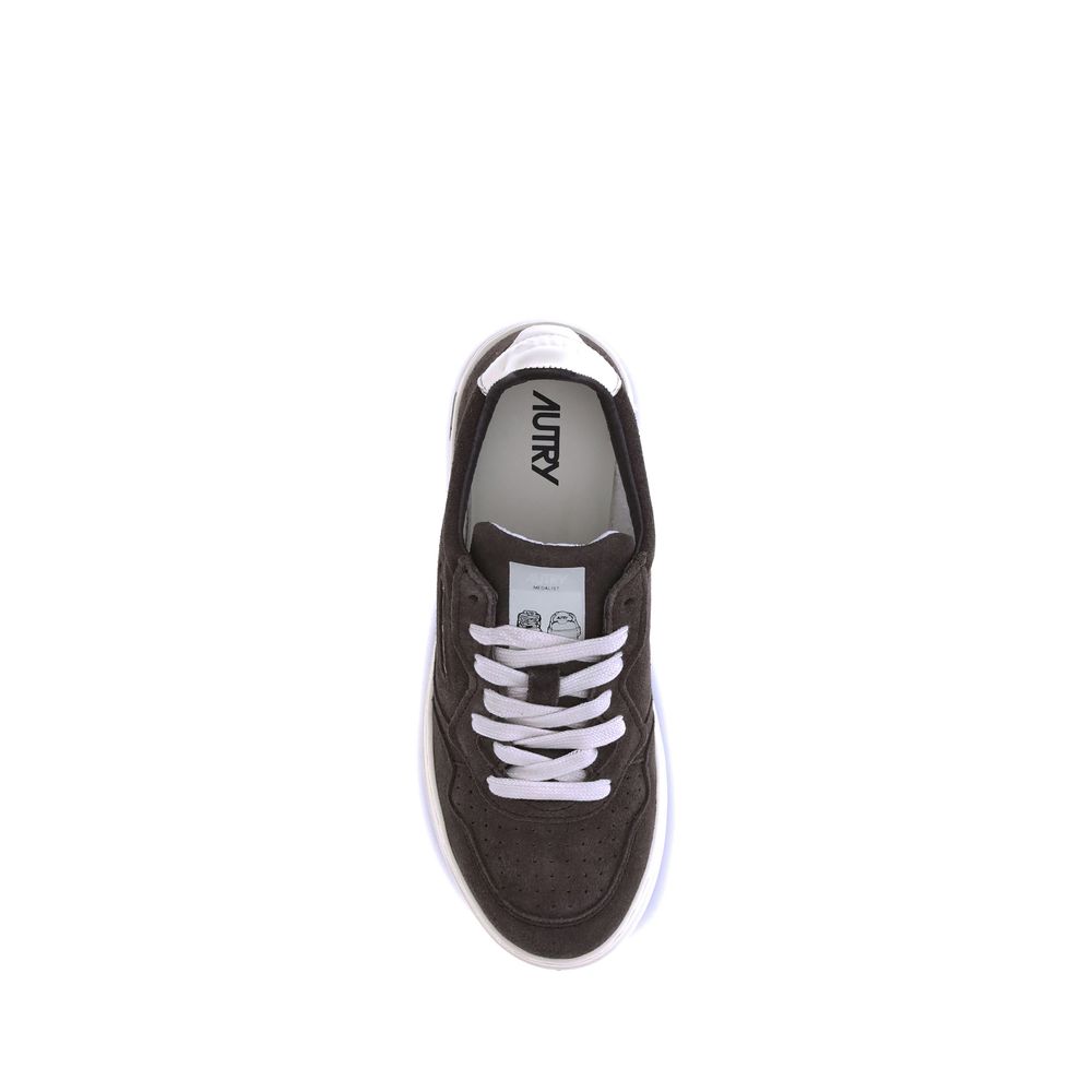 Medalist Low Sneakers